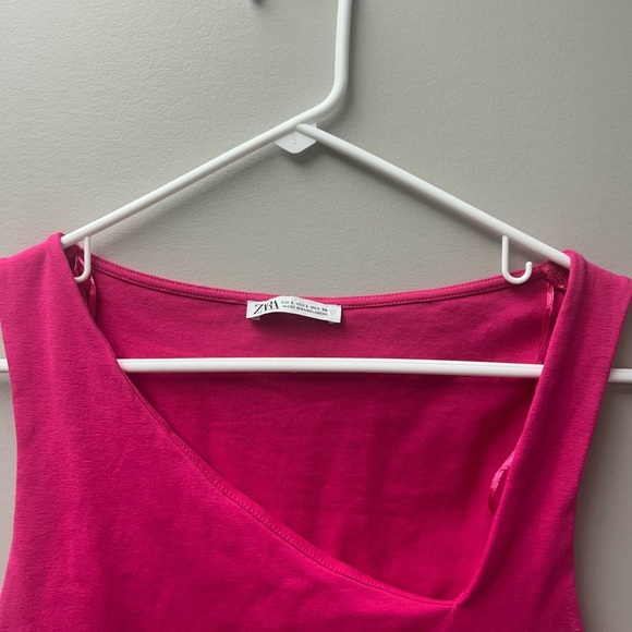 Zara Hot Pink Asymmetrical Top - Picture 2 of 4